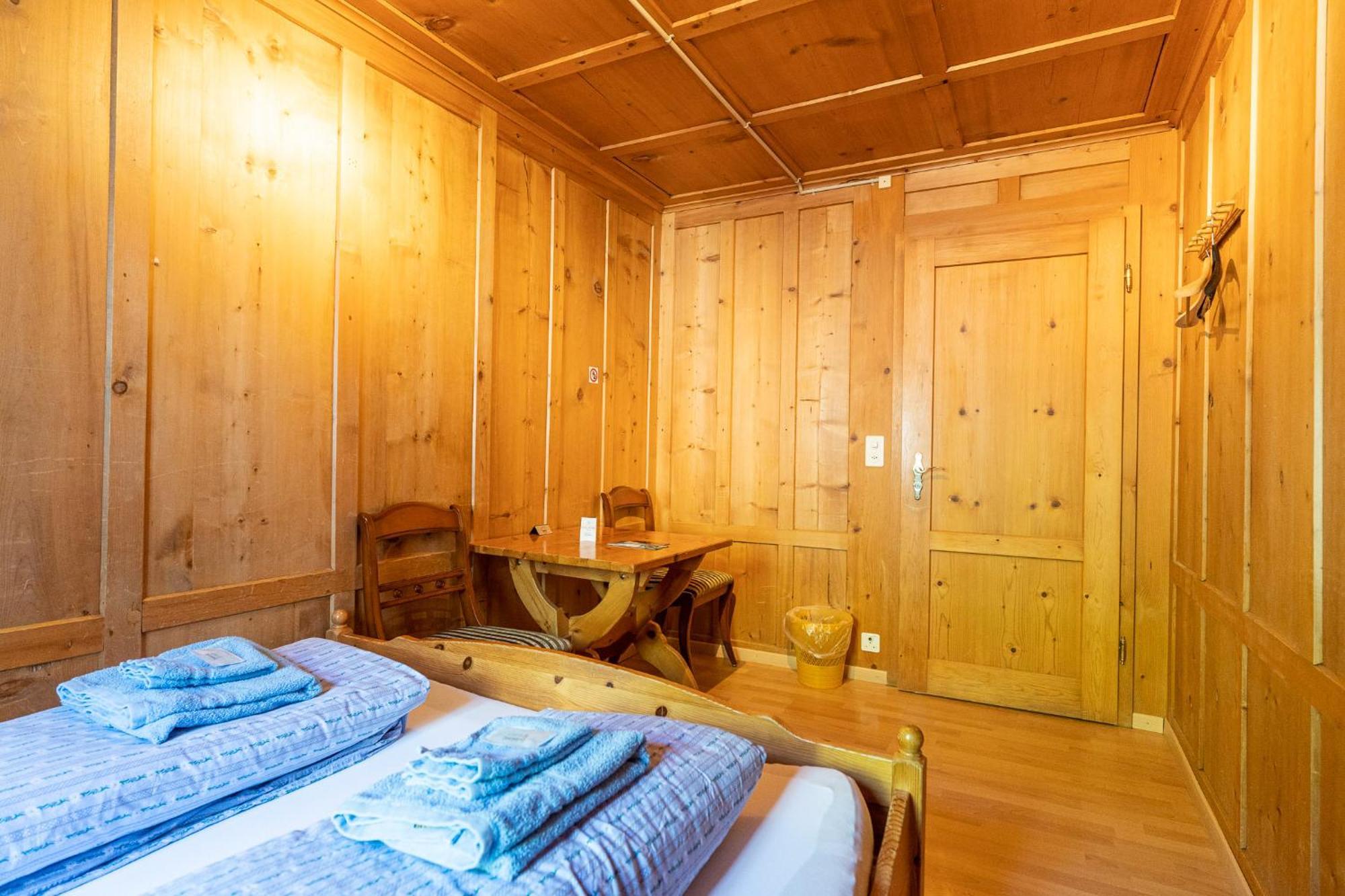 Gasthaus Edelweiss Vals Εξωτερικό φωτογραφία